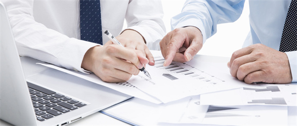 SWOT代表什么？什么是SWOT分析？