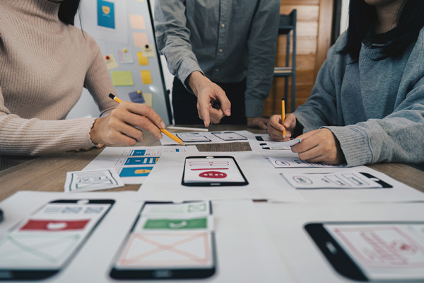 品牌設(shè)計：打造獨特形象，提升品牌知名度