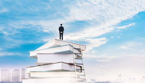 年度經(jīng)營計劃中的多方面分析和策略制定如何操作？