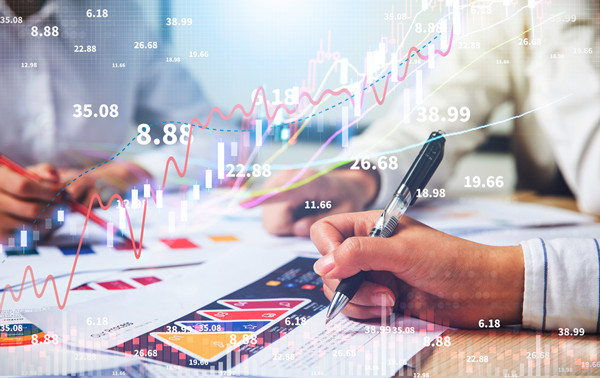 在快速變化的市場環(huán)境中，如何調整薪酬策略？