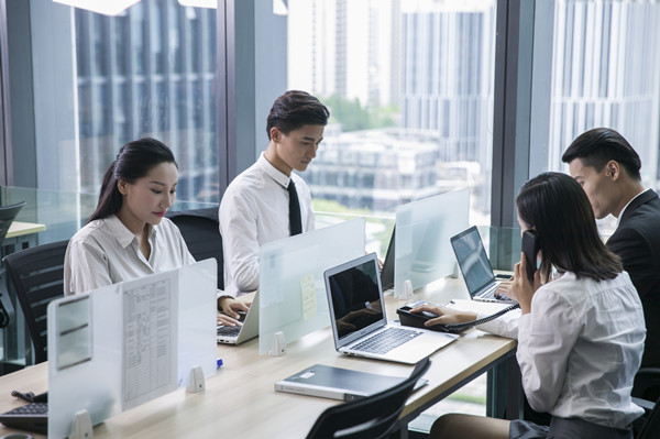 年度經(jīng)營計劃分析：查找潛在問題，提出解決方案