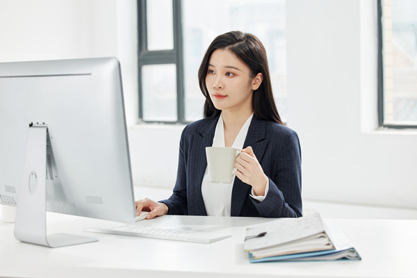 高管薪酬激勵：吸引和留住人才，推動企業(yè)持續(xù)發(fā)展