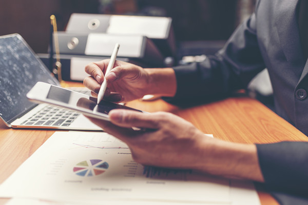 年度國際化戰(zhàn)略：全球視野，布局未來