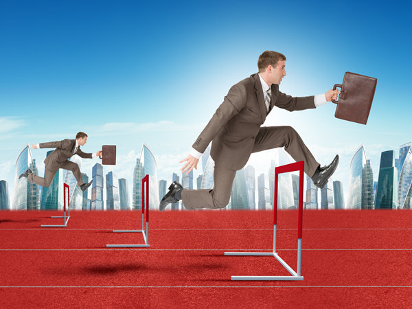 人才引進(jìn)與培養(yǎng)：打造高效人才隊(duì)伍，提升企業(yè)競爭力