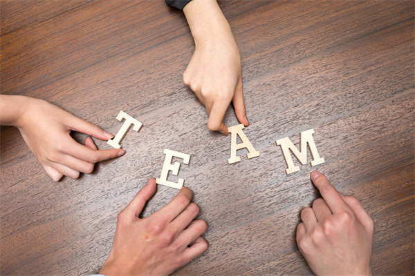 智慧管理與決策：量身定制，解決企業(yè)挑戰(zhàn)