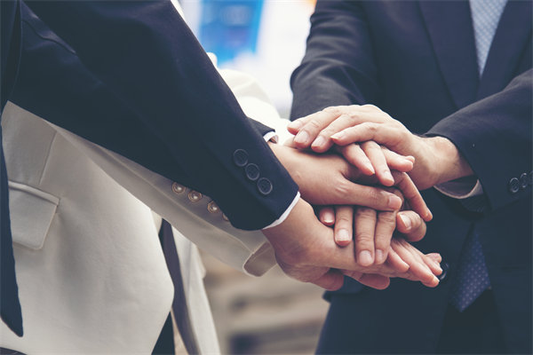 人力資源管理新策略：構(gòu)建人才磁場，推動企業(yè)發(fā)展