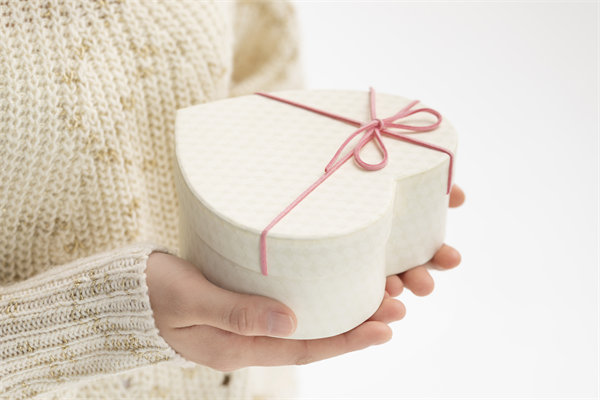 深度挖掘品牌故事，情感營銷，打動消費者心靈