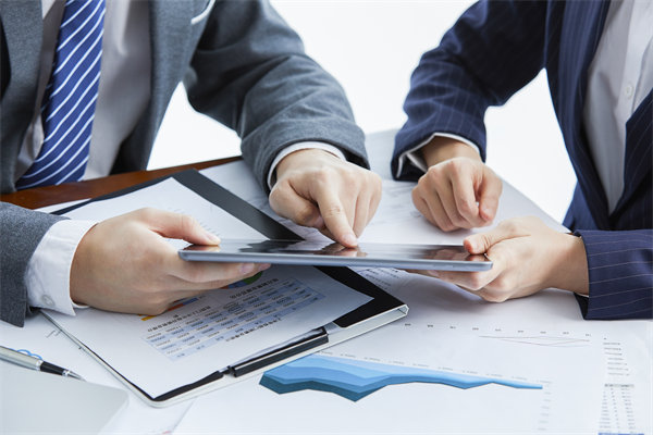 決策智囊：匯聚精英智慧，提升企業(yè)決策質(zhì)量