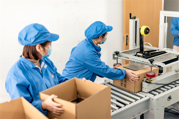 推行精益生產(chǎn)，實(shí)現(xiàn)生產(chǎn)過(guò)程的精細(xì)化、標(biāo)準(zhǔn)化管理