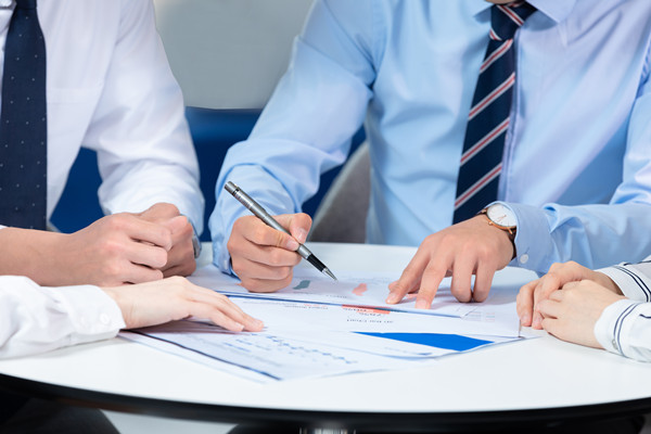 精心謀劃企業(yè)戰(zhàn)略，促進企業(yè)核心競爭力的提升