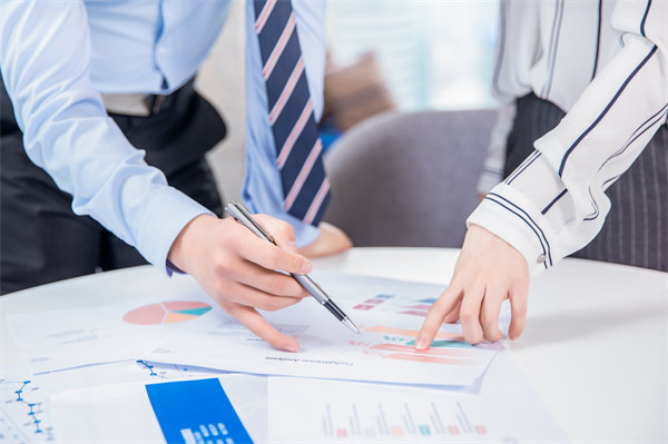 薪酬管理與員工績效評估聯(lián)動，實現(xiàn)企業(yè)員工共同成長