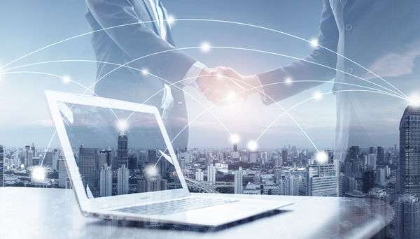 有效性供應鏈和反應性供應鏈在管理策略上有何不同？