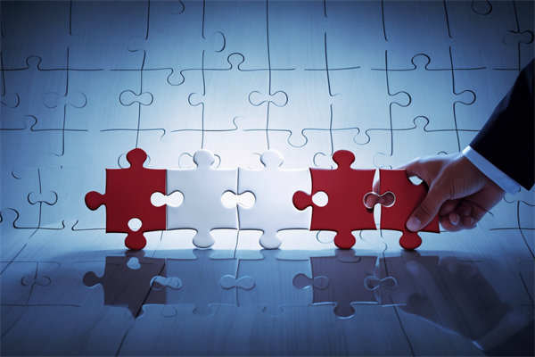 企業(yè)預(yù)算管理中，如何平衡成本控制與業(yè)務(wù)增長需求？