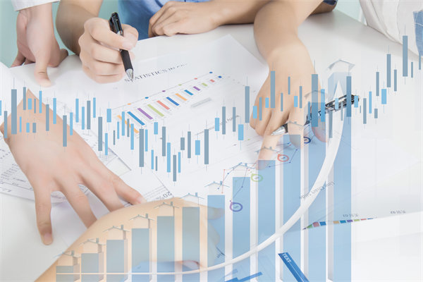 未來導(dǎo)向的組織規(guī)劃：如何預(yù)測并適應(yīng)行業(yè)趨勢？