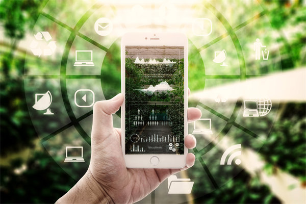 數(shù)字化轉(zhuǎn)型如何加速精益生產(chǎn)策略的實施與成效？