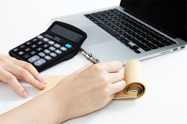 如何運用數(shù)字化工具提升預(yù)算管理效率與透明度？