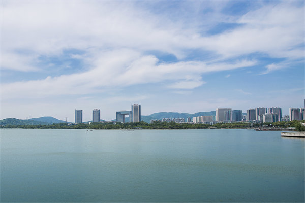 如何評(píng)估無錫管理咨詢公司的服務(wù)質(zhì)量與效果？