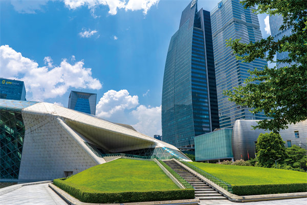 廣州戰(zhàn)略咨詢公司如何助力企業(yè)精準(zhǔn)定位市場(chǎng)？