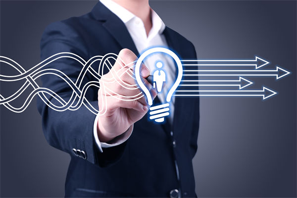 環(huán)境快速變化，企業(yè)如何靈活調(diào)整組織規(guī)劃以應(yīng)對挑戰(zhàn)？