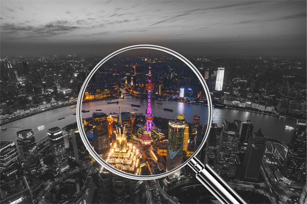 集團(tuán)管控在全球化運(yùn)營(yíng)中，如何克服地域差異？