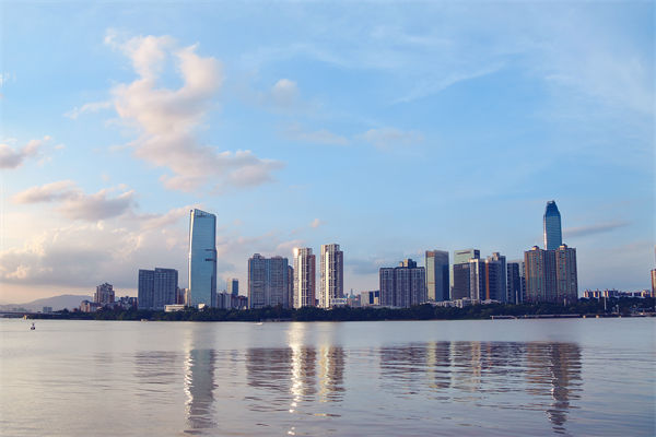 惠州營銷咨詢公司如何為企業(yè)定制創(chuàng)新營銷策略？