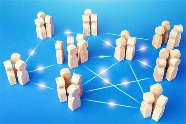 如何通過組織規(guī)劃，促進(jìn)內(nèi)部溝通與團(tuán)隊(duì)協(xié)作效率？