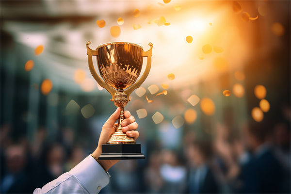 薪酬管理中，如何考慮員工個(gè)人發(fā)展，實(shí)現(xiàn)長期激勵(lì)？