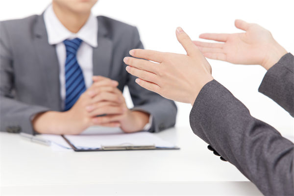 揭秘！看看企業(yè)高級HR是如何玩轉人才爭奪大戰(zhàn)的？