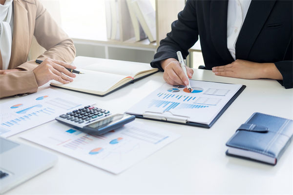 如何構(gòu)建以預(yù)算為核心的企業(yè)文化，促進(jìn)全員參與？