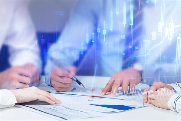 在年度經(jīng)營計劃中，如何設(shè)定既實(shí)際又挑戰(zhàn)性的目標(biāo)？