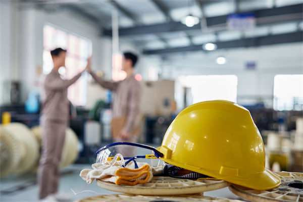 精益生產(chǎn)模式下，企業(yè)如何持續(xù)改進(jìn)，保持競(jìng)爭(zhēng)力？