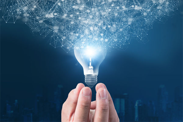 如何在競爭激烈的市場中保持品牌差異化優(yōu)勢？