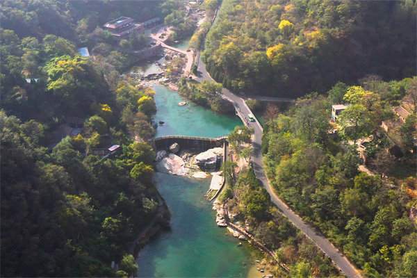 生產(chǎn)效率低、浪費嚴(yán)重，企業(yè)效益下滑，新鄉(xiāng)精益生產(chǎn)咨詢公司如何破局？