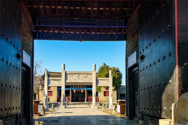 市場(chǎng)競(jìng)爭(zhēng)激烈，企業(yè)發(fā)展陷入瓶頸，許昌戰(zhàn)略咨詢公司如何破局？