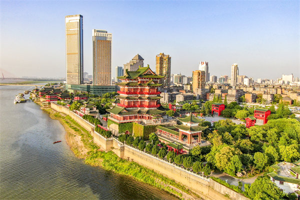 企業(yè)如何借助南昌薪酬咨詢公司優(yōu)化薪酬結(jié)構(gòu)以激勵員工？