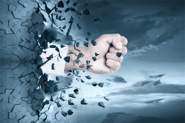 全球化競爭下，企業(yè)管理如何保持靈活與創(chuàng)新？