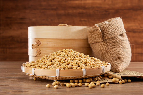 廠商回應(yīng)零添加醬油檢出鎘和砷，相關(guān)企業(yè)有何啟示？