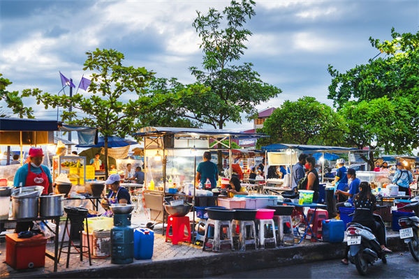 今年擴消費怎么干？各大企業(yè)如何根據(jù)政策發(fā)力？