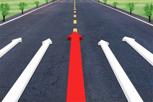 管理咨詢?nèi)绾瓮黄瞥Ｒ?guī)，為企業(yè)量身打造核心競爭優(yōu)勢？