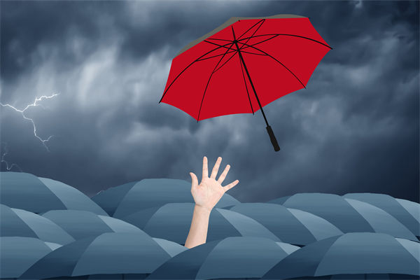 深陷同質(zhì)化競爭，戰(zhàn)略咨詢?yōu)槠髽I(yè)量身打造差異化利刃