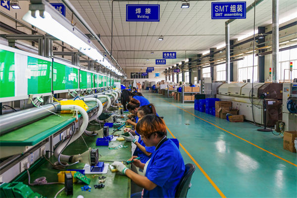 中企電話被美客戶打爆：一船難求，關(guān)聯(lián)企業(yè)年度經(jīng)營計劃怎么看？