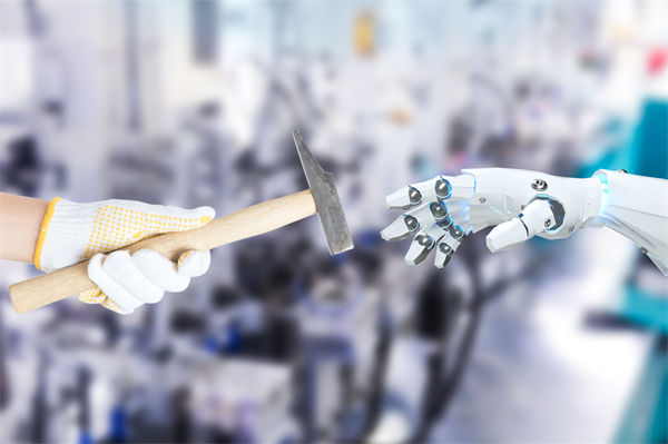 員工對數(shù)字化管理抵觸，推進遇阻，怎樣化解難題？