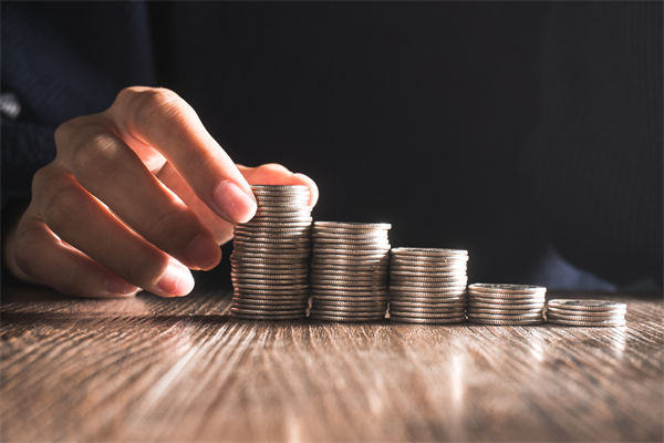 薪酬績效分析：多家大行下調(diào)存款利率，1年期下破1%