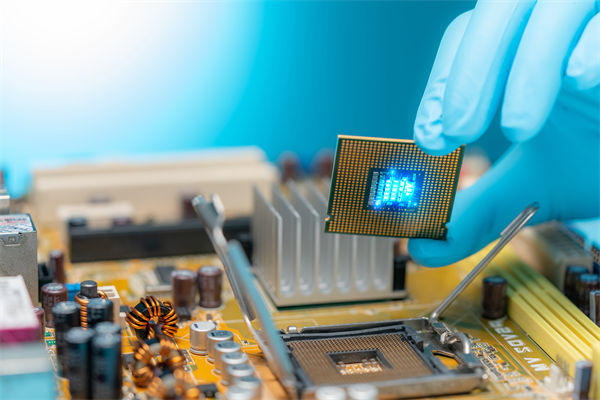 市場瞬息萬變，企業(yè)戰(zhàn)略怎樣快速調(diào)整搶占先機？