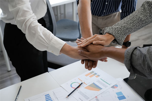 強行推行統(tǒng)一文化，多元團隊是否正在被抹煞活力？