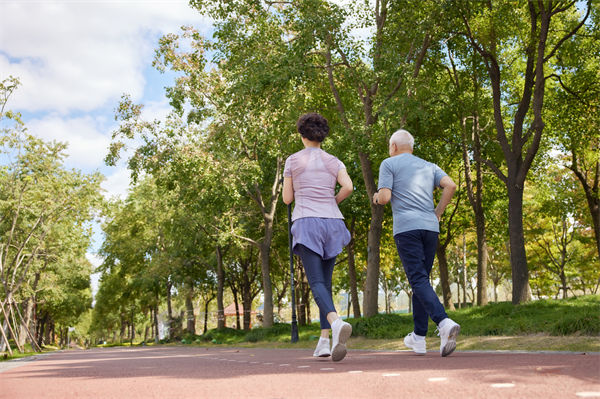 中國人均預期壽命79歲，對企業(yè)文件有何啟示？