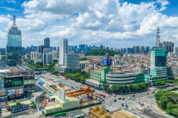 佛山管理咨詢公司深度助力，企業(yè)如何加速突破成長(zhǎng)天花板？