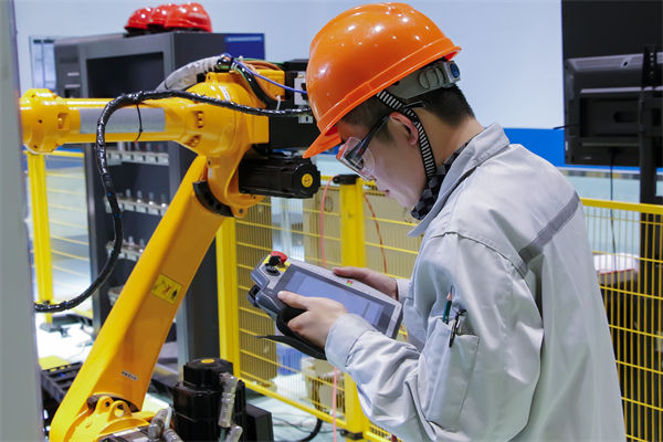 員工抵觸流程變革，數(shù)字化管理轉(zhuǎn)型如何真正落地？