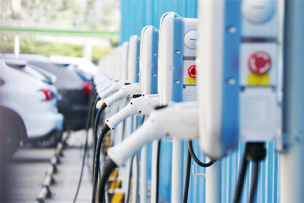 每5輛電動(dòng)汽車(chē)就有2個(gè)充電樁，精益生產(chǎn)管理怎么看？