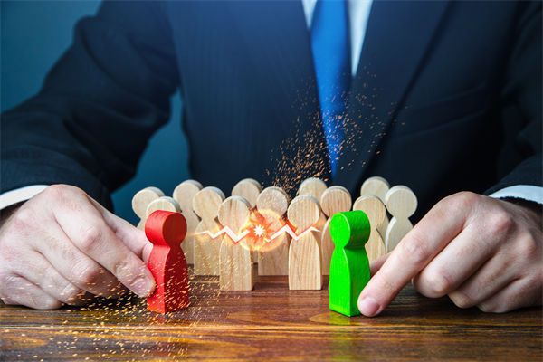 各部門搶預(yù)算藏私心，內(nèi)耗大于效益，如何整頓呢？